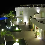 Bouganville Palace Ξενοδοχείο Belvedere Marittimo