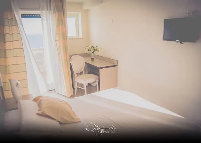 Hotel Bouganville Palace