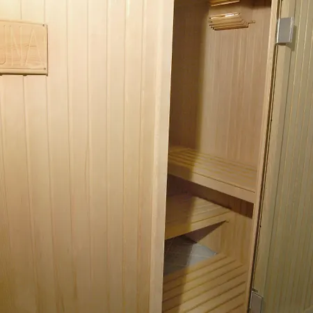 Bouganville Palace 호텔