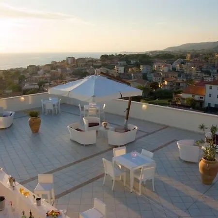 Bouganville Palace 4*