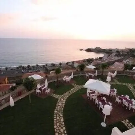 Hotel Bouganville Palace