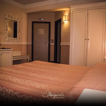 Bouganville Palace 4* 贝尔韦代雷
