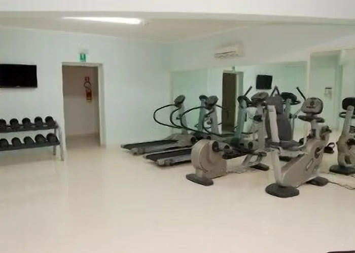 Bouganville Palace מלון בלבדרה מריטימו