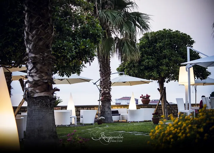 מלון Bouganville Palace