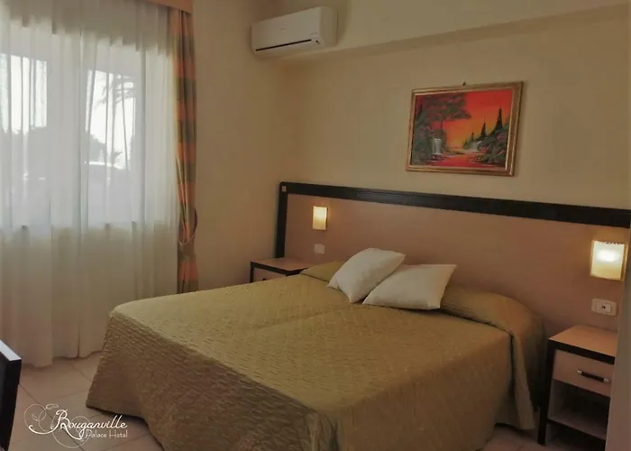 מלון Bouganville Palace 4*